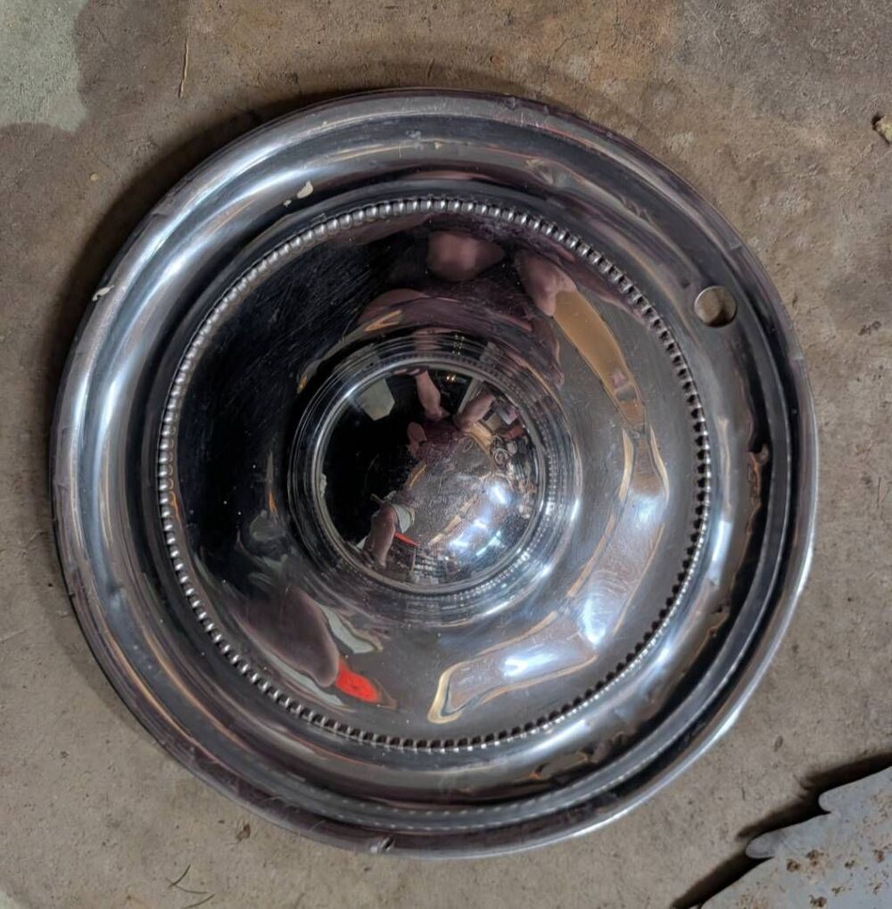 1951 1952 Chrysler Saratoga Windsor New Yorker 15" Hubcap Wheel Cover OEM